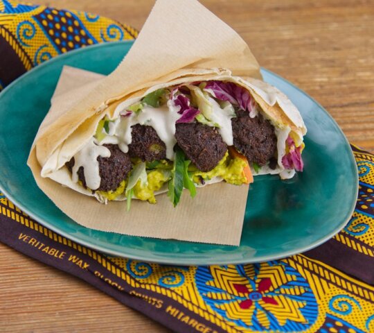 Patacon-Obi – West African dishes & Falafel Café + Afro Shop