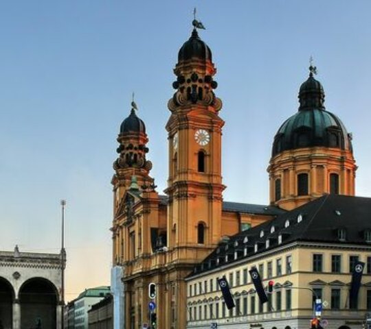A guided tour of Munich’s Old Town